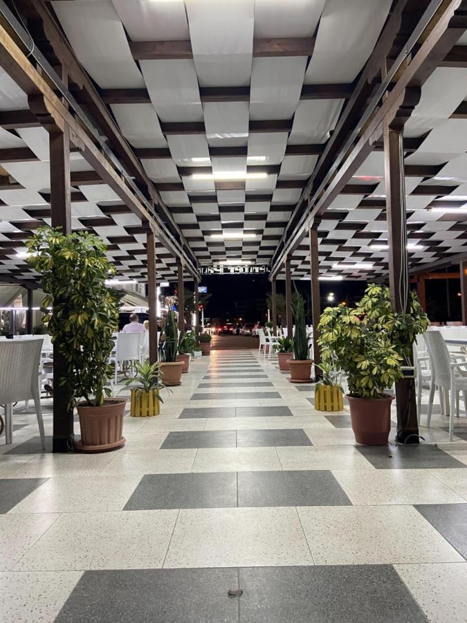 Velipojë Center Park酒店 外观 照片