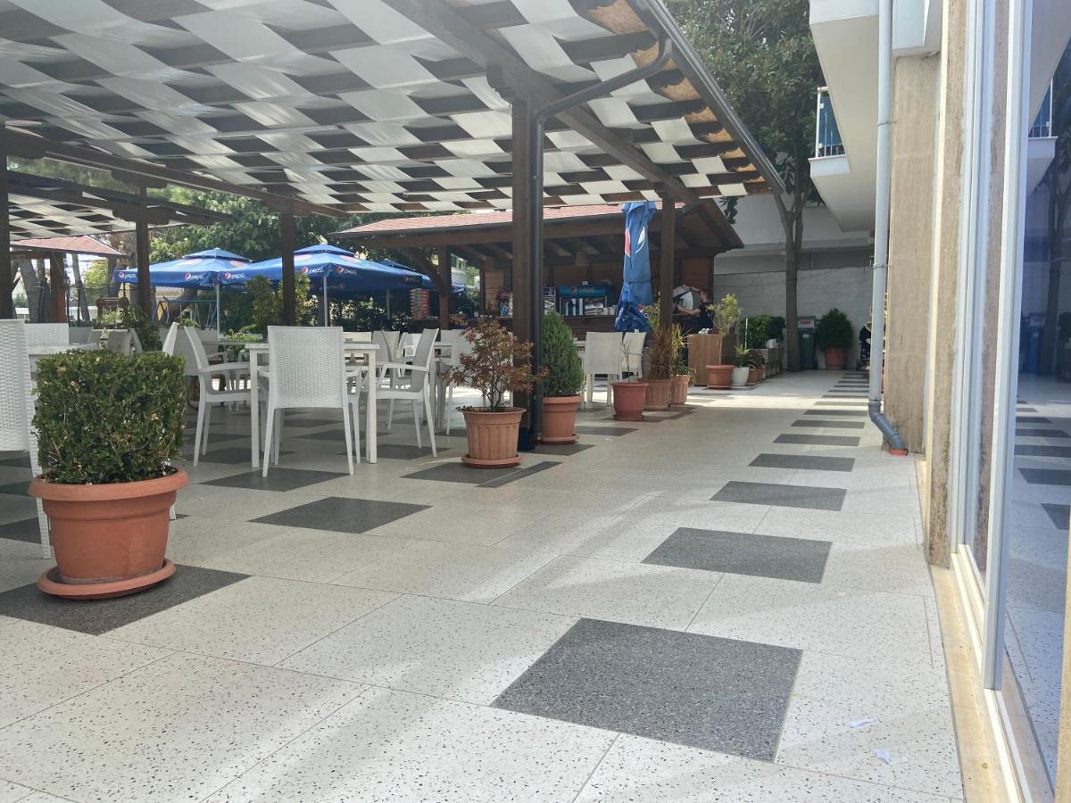 Velipojë Center Park酒店 外观 照片